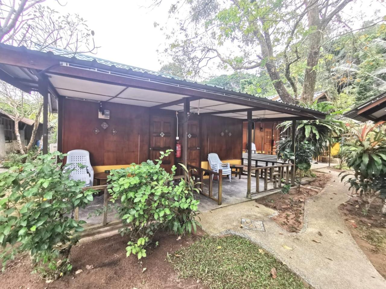 Cheers Garden Chalet Kampong Ayer Batang Kültér fotó