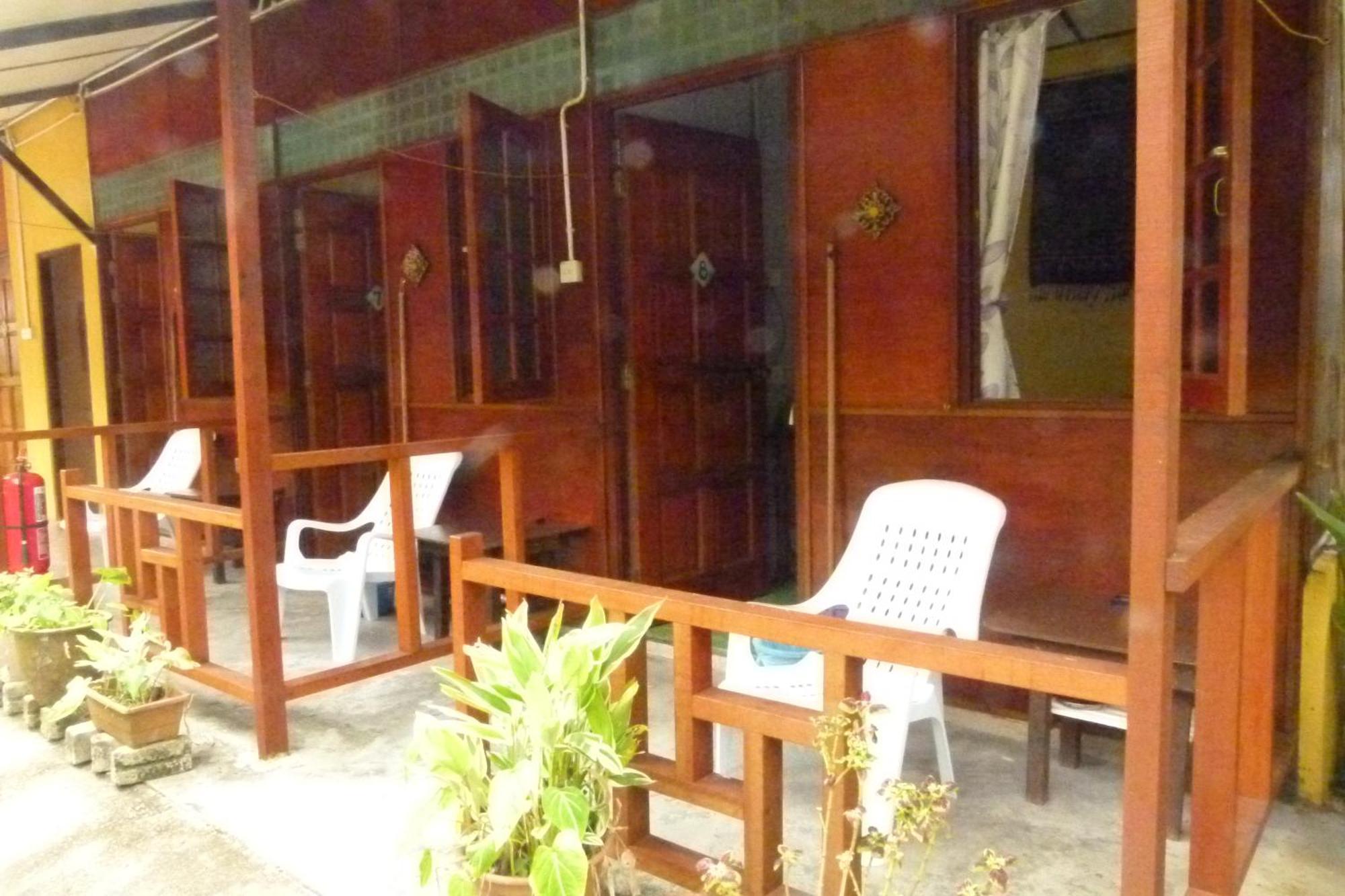 Cheers Garden Chalet Kampong Ayer Batang Kültér fotó